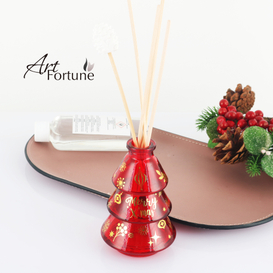 Christmas Tree Bottle Style Reed Diffuser with Wood Diffuser For Christmas Decoration