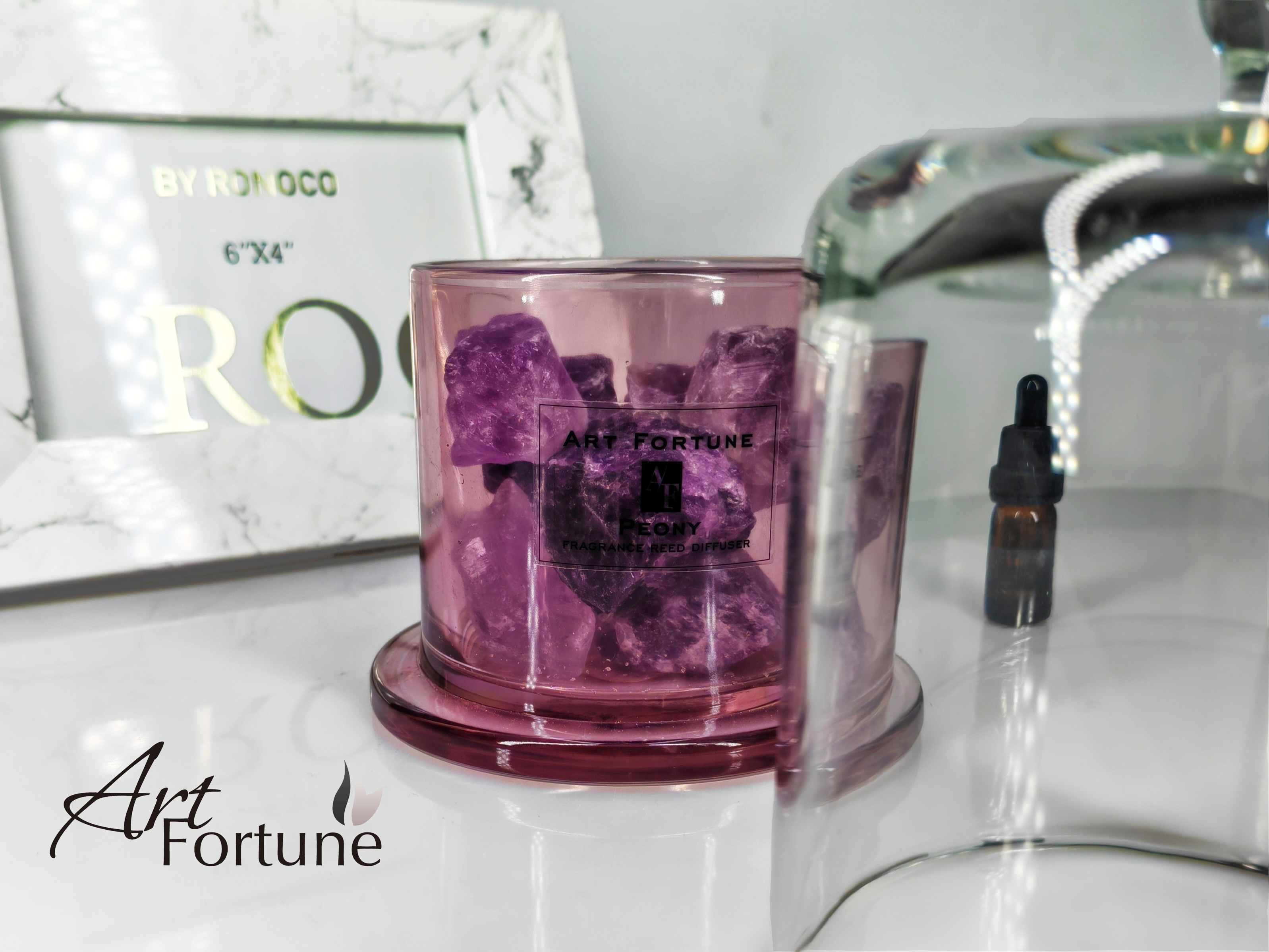 Luxurious Aromatherapy Diffuser with Natural Crystal for Home Decoration