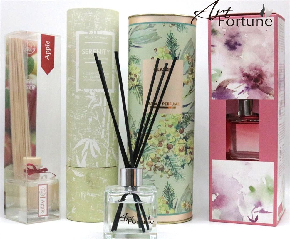 Aroma Essential Oil Reed Diffuser with Rattan Sticks in Gift Box for Home Fragrance