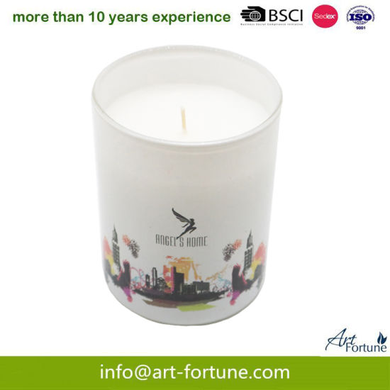 Scented Ceramic Candle in Sprey Color and Paper Decal for Home Decor