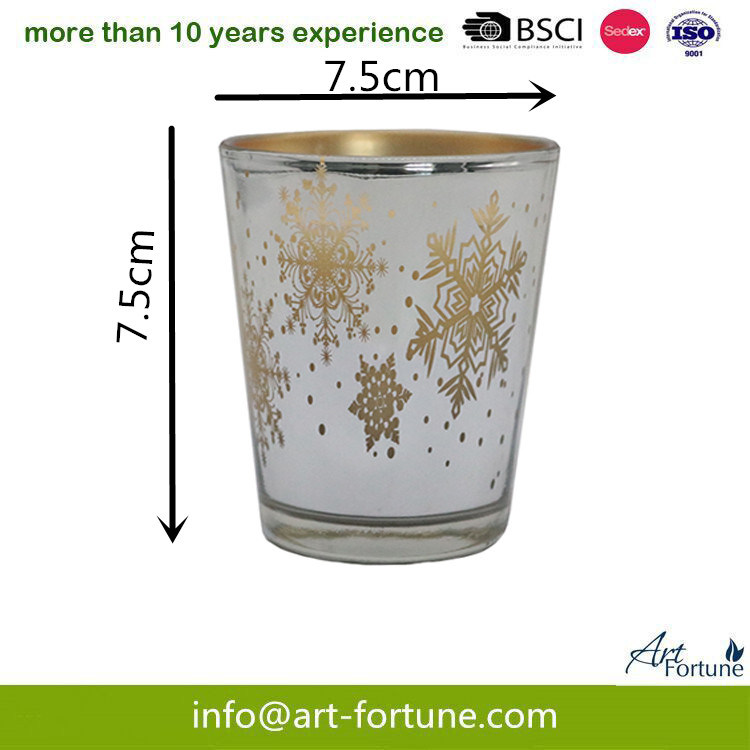 Color Sprayed Snow Laurel Perfumed Glass Jar Candle with Silver Plating for Christmas