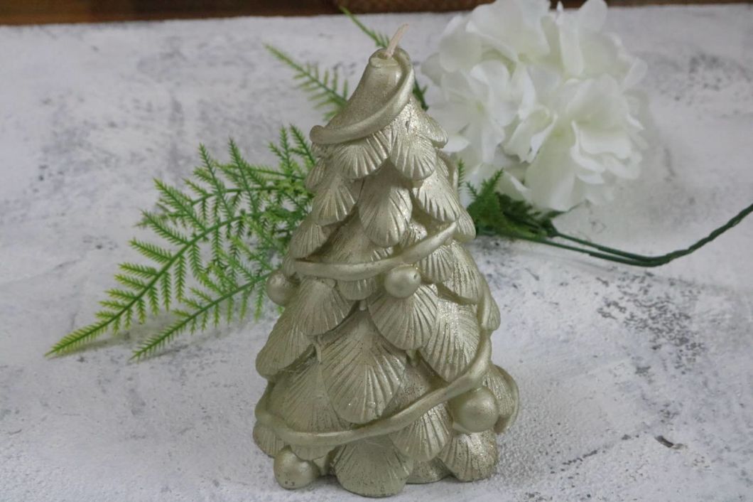 Hand Made Tree Shape Candle with Color Coating for Christmas