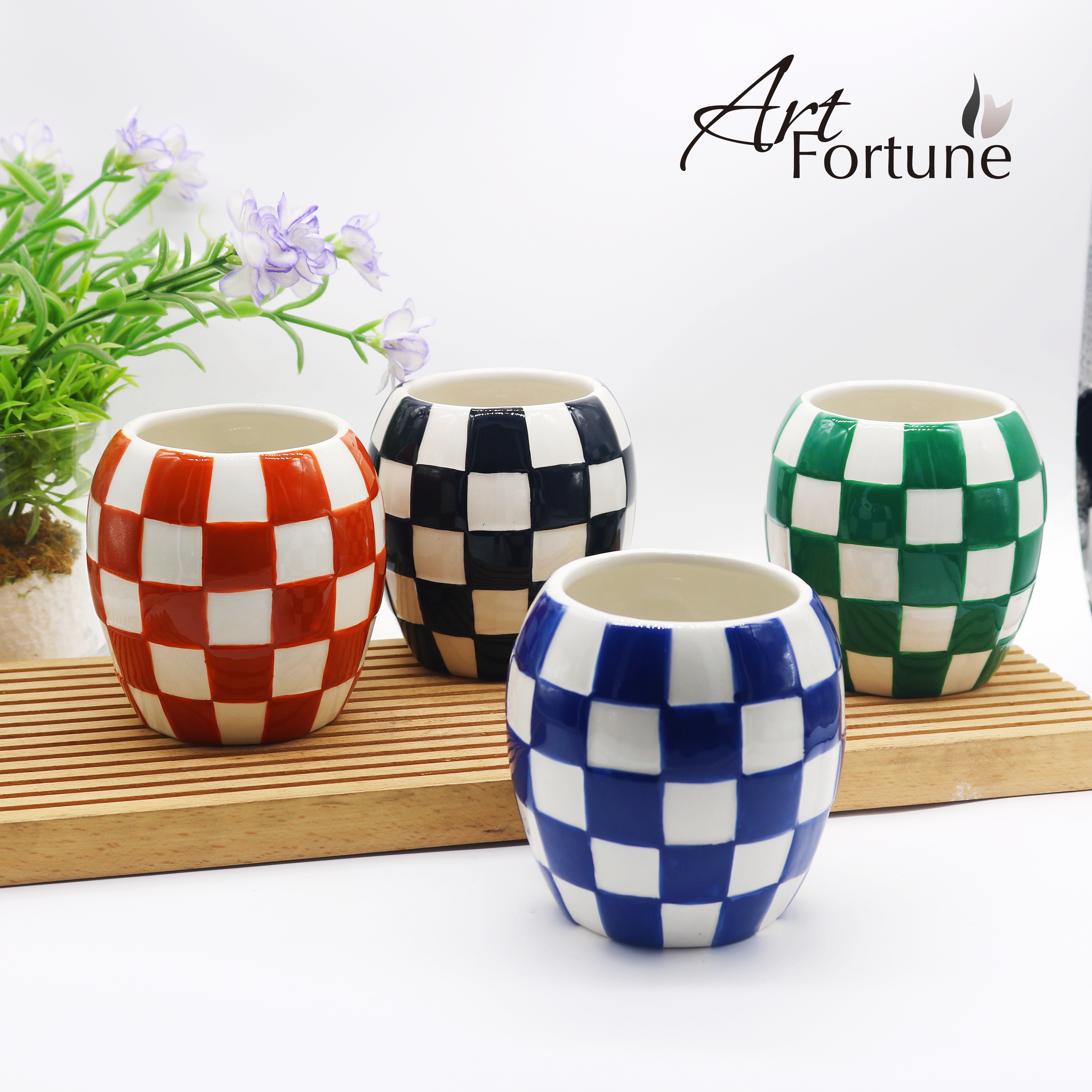 Customized Ceramic Candle Jars Glazed Color Candlestick Porcelain for Home Decoration